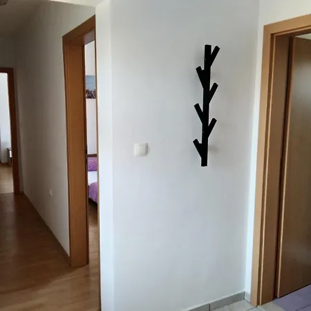 Apartment Daria Orebic