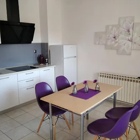 Daria Apartment *