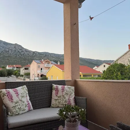 Daria アパート *